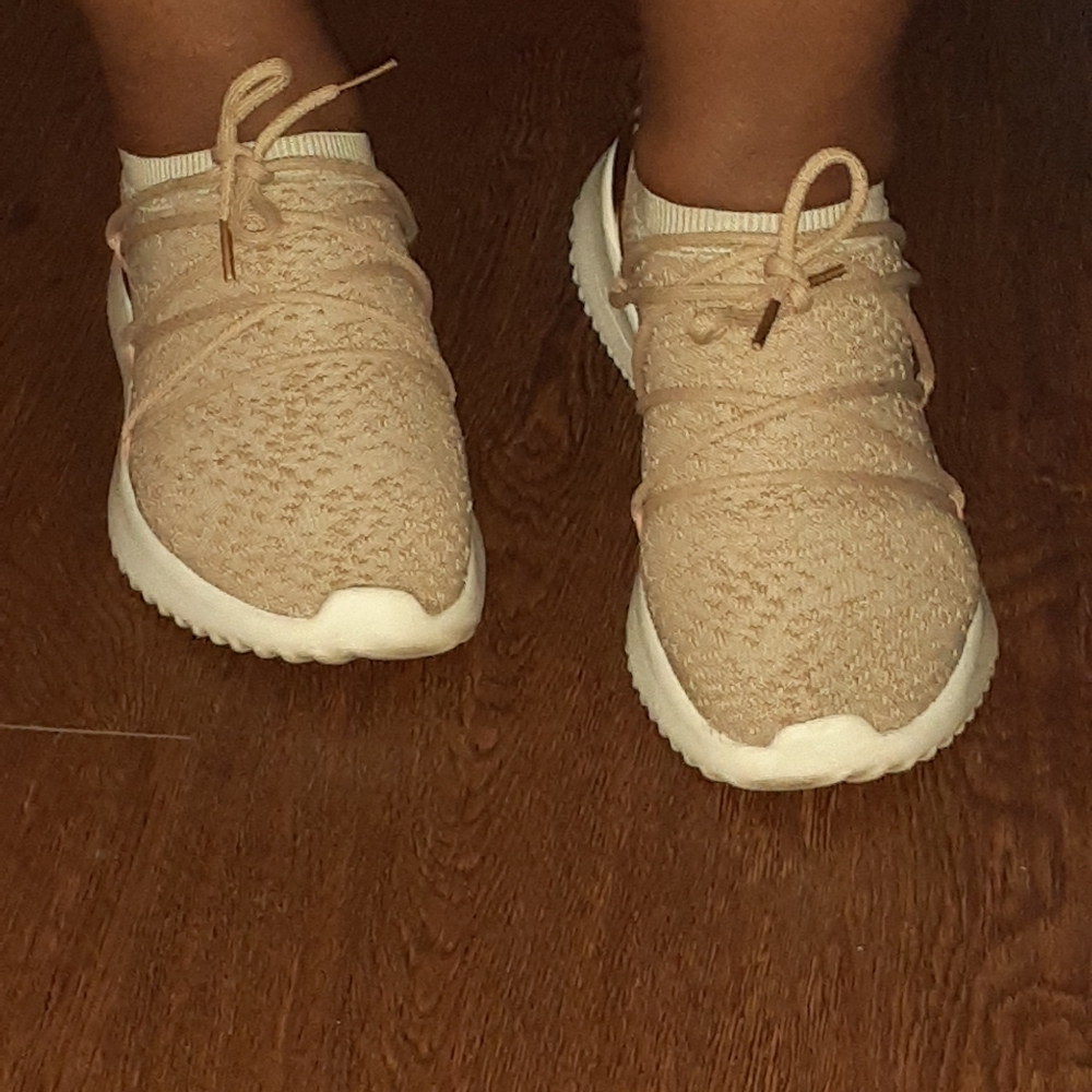 Adidas - Picture 5 of 7